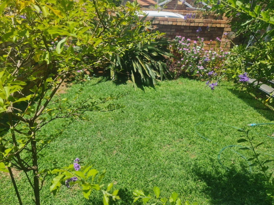 3 Bedroom Property for Sale in Geelhoutpark North West